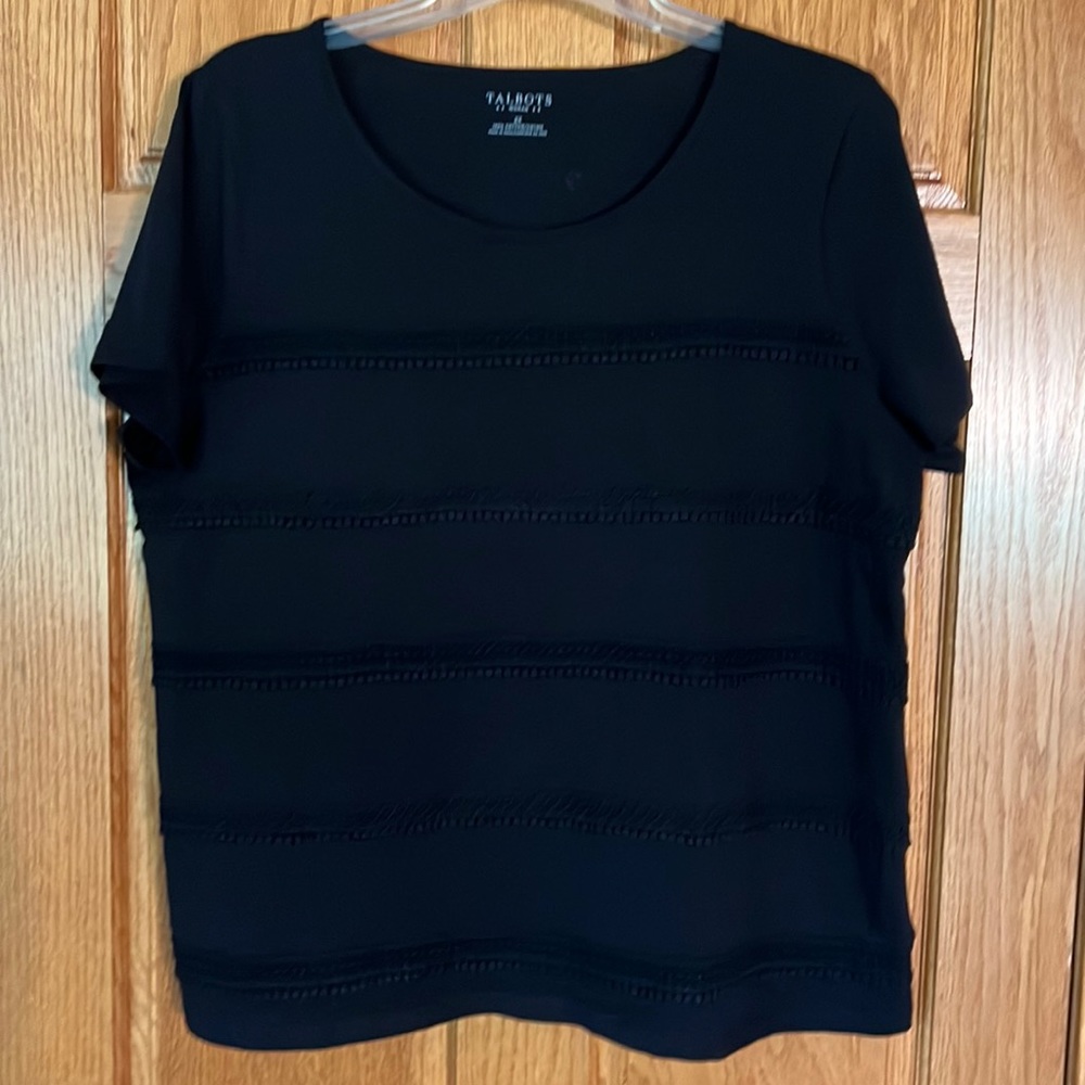 Talbots women’s black short sleeve tee. 2X. NWT